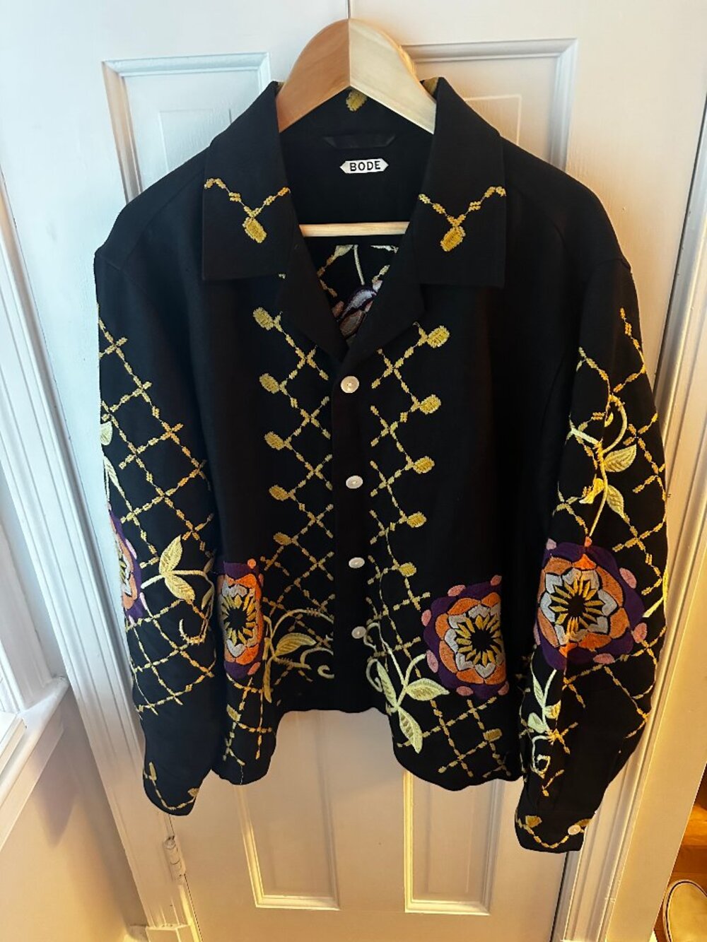 BODE Linen LS embroidered button down
